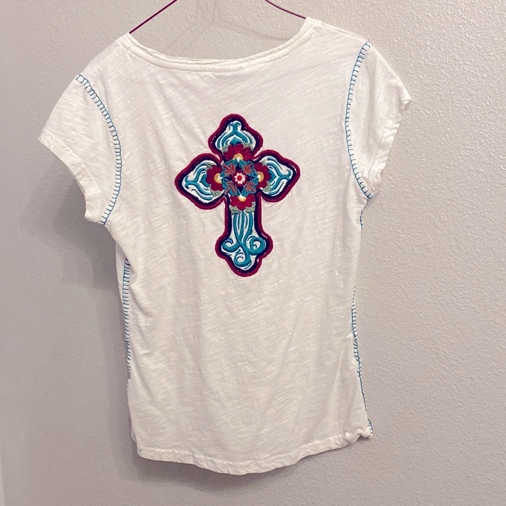 Ariat Cross T-Shirt - Medium